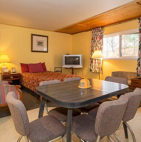 Highland Court Motel ฮันต์สวิลล์ ภายนอก รูปภาพ
